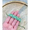 Tkaný náramek z Rokajl korálků zeleno-tyrkysovo-bílý VEPEZ