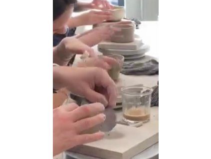 PÁTEK VOLNÉ MODELOVÁNÍ KERAMIKY