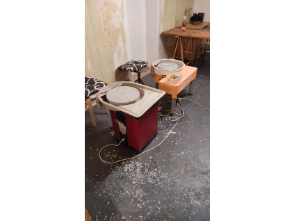 VII. WORKSHOP Sobota za kruhem a malování porcelánového hrnečku