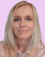                                     Veronika Tesařová
                            