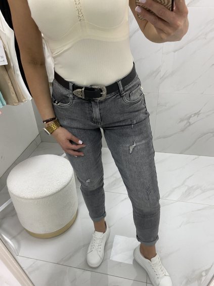 Mom fit grey jeansy s páskem