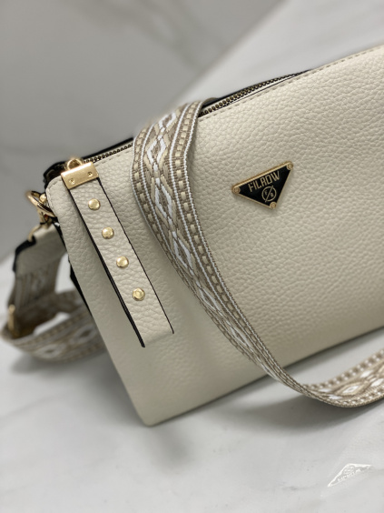 Kabelka s prošívaným popruhem / 2 barvy