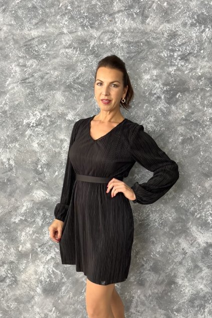 Plisované krátké šaty-černé