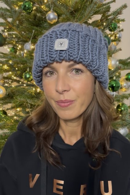 Pletená maxi čepice-ocelově šedá