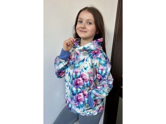 Mikina s kapucí vel. 146