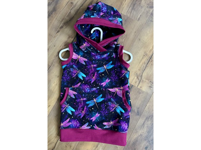 Vesta vel. 122/128 - Vážky