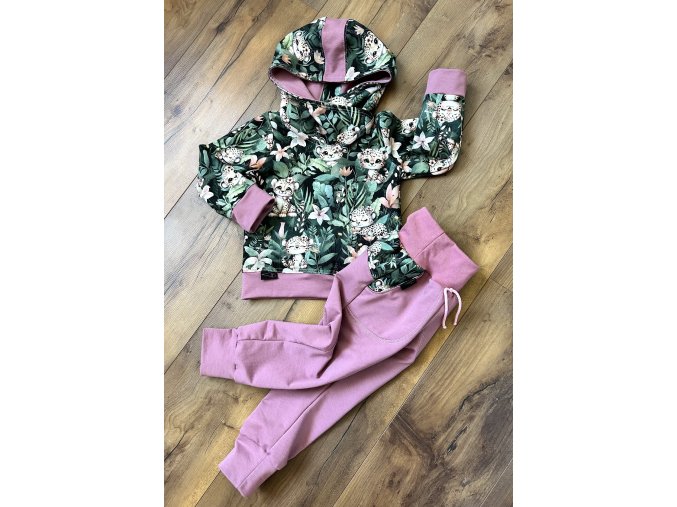 Tepláková souprava vel. 98/104 - Džungle