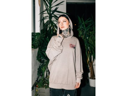 MIKINA S KAPUCÍ "DESTROY PROPAGANDA" - ŠEDÁ