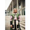 1093 outfit pantone 2021