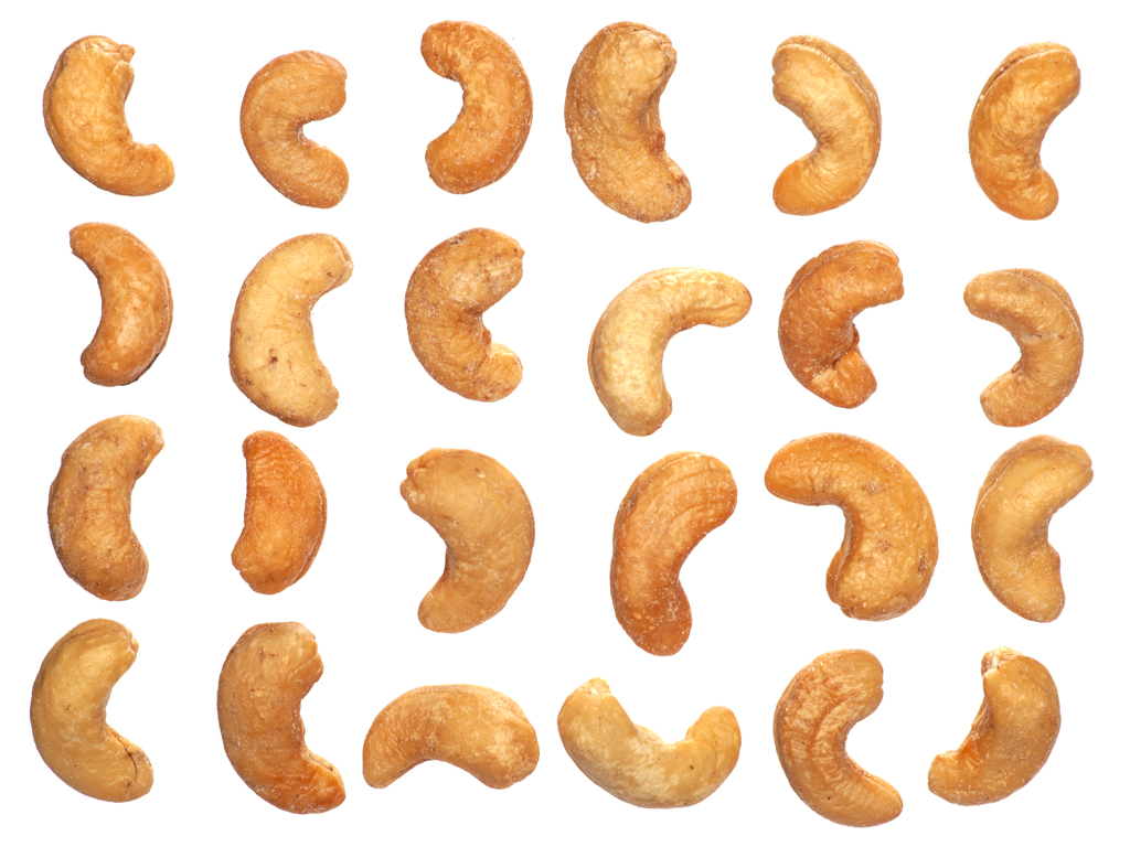 Kešu ořechy pražené solené 500 g - Obrázek 3