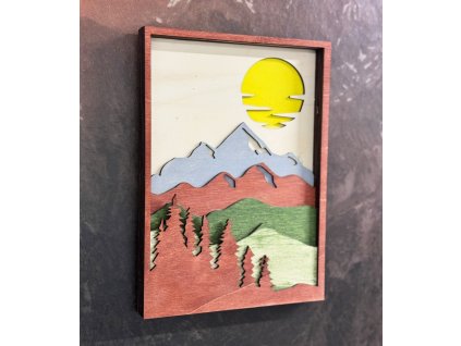 dreveny obraz hory gravirovanie