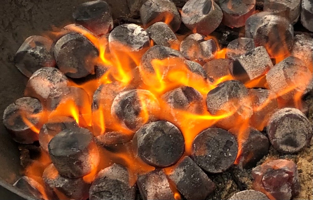 Dřevěné Brikety pro grilování - Casus Grill