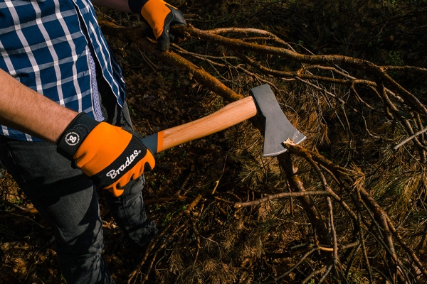 Univerzální sekera BRADAS WOOD 600 g