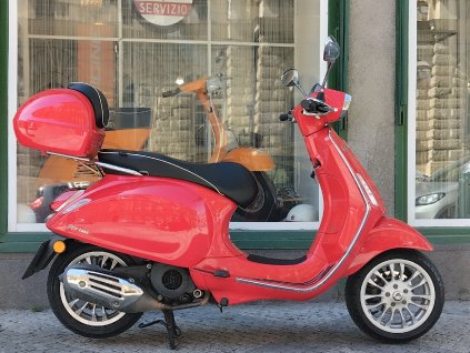 VESPA SPRINT 125 ABS ČERVENÁ 2017