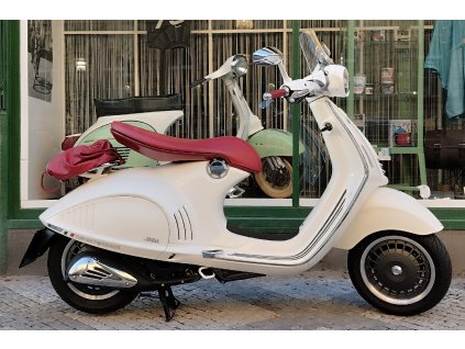 vespa 946 1