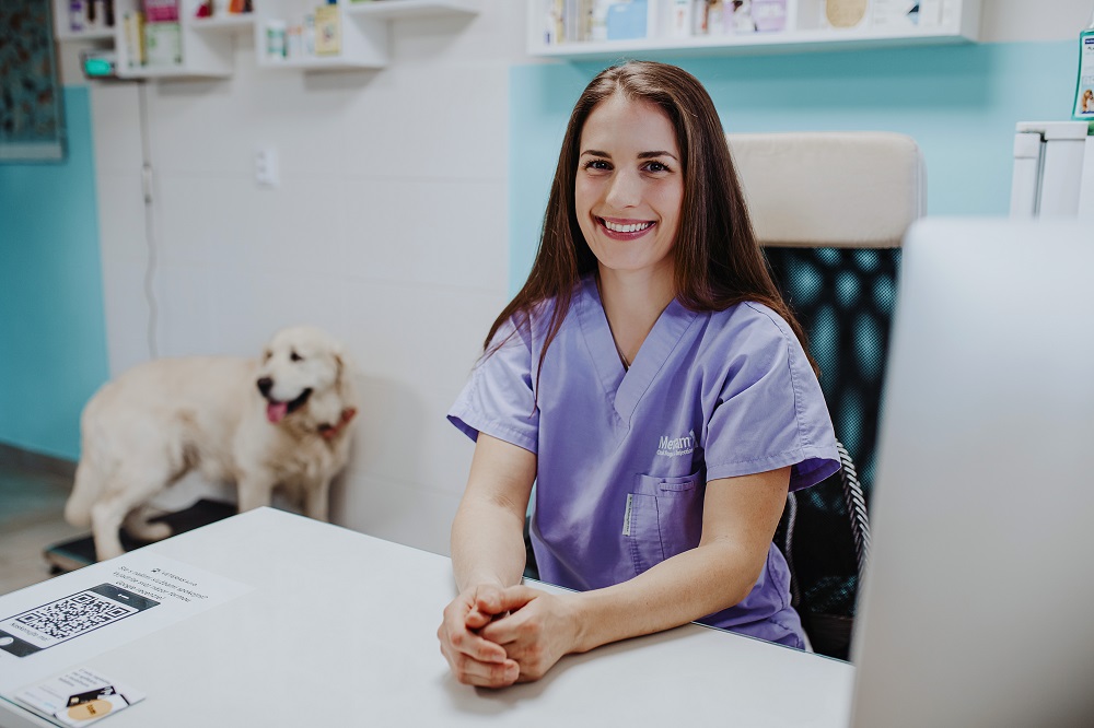 Hlavný veterinár chirurg VETERAS MVDr. Barbara Popovičová