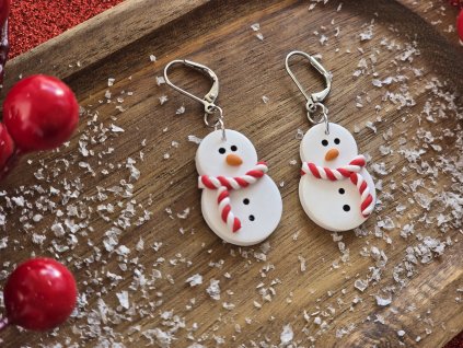 Snehuliaci s cukrovinkovým šálom