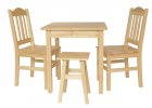 Jedálenské stoly a stoličky