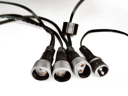 4454 3 rozbocovac pro spojovani vanocnich retezu a zavesu