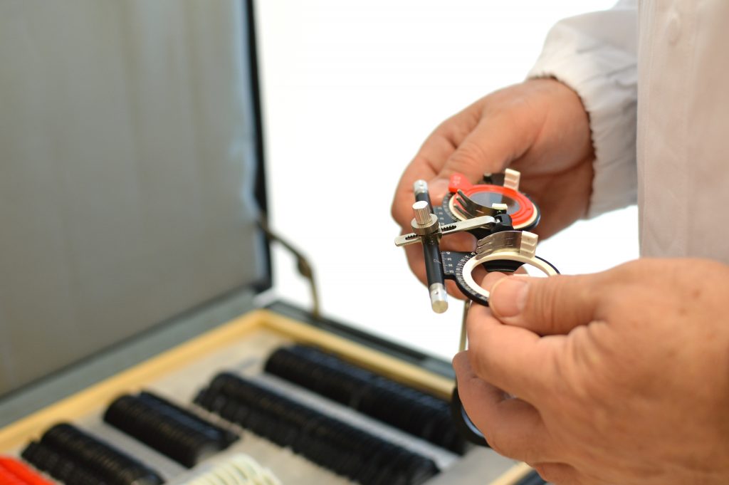 Rutinné očné vyšetrenie. NEODKLADAJTE HO!