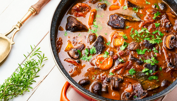 Hovězí po burgundsku - Boeuf Bourguignonne