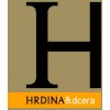 Hrdina a dcera logo