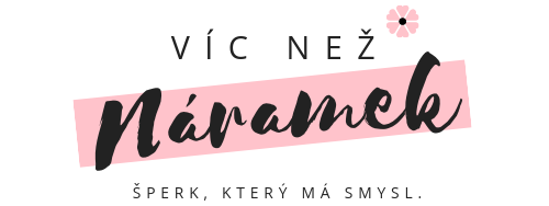 Víc než náramek