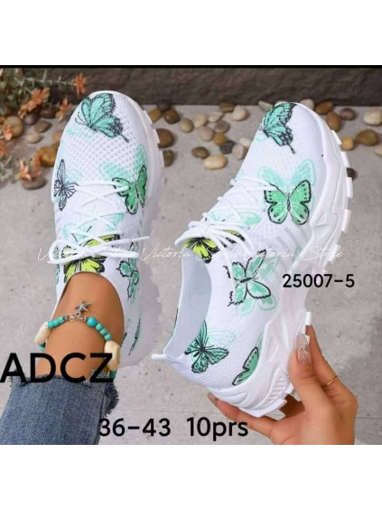 Moderní slip on tenisky