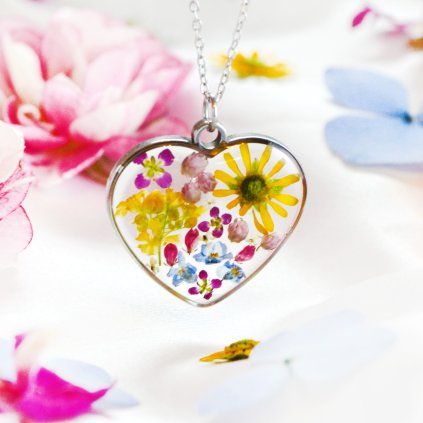 srdíčko barevné z květin