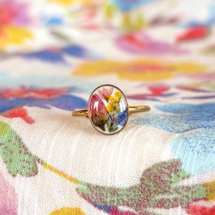 Prsten Den plný radosti