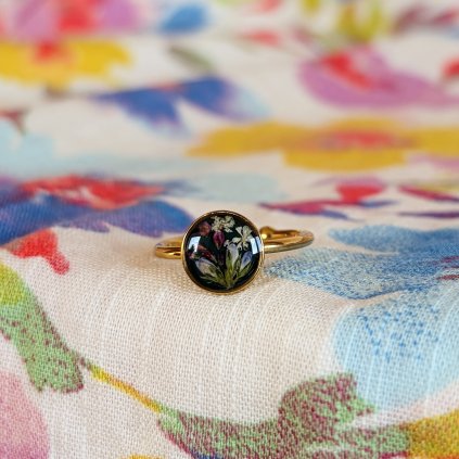 Prsten Spjatá s přírodou