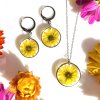 sada šperků z květin