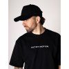 black cap 0004 VM 2026 Eshop 179
