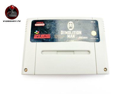 DEMOLITION MAN (SNES)