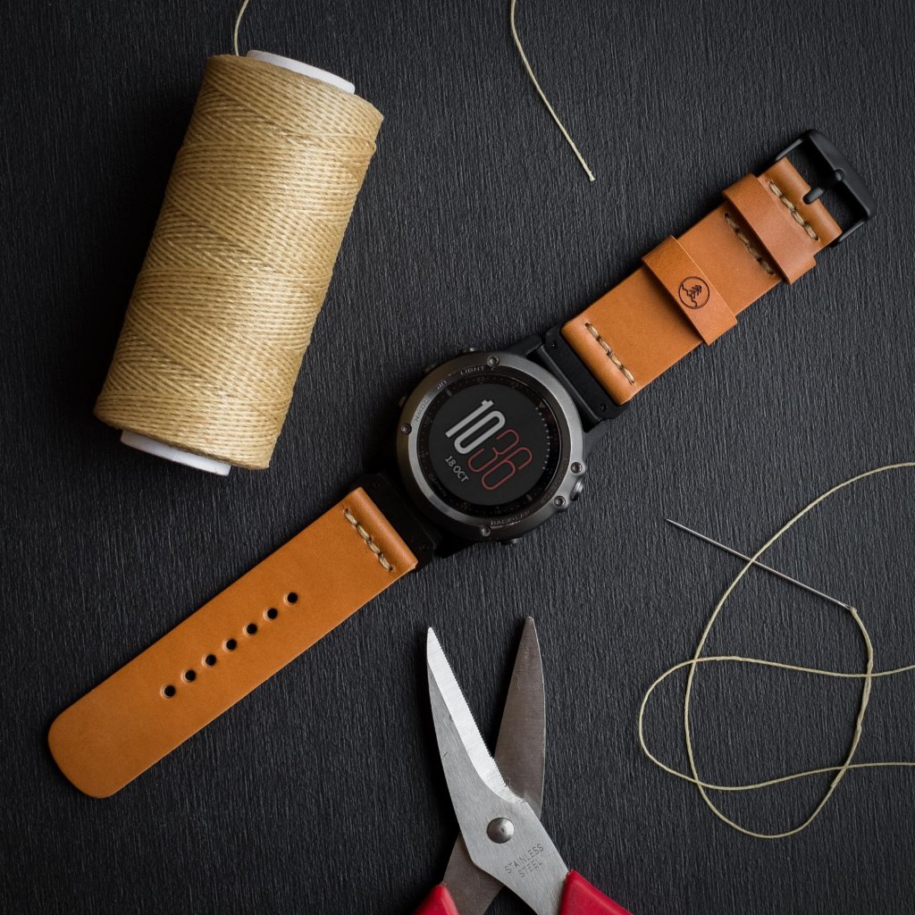 LEATHER GARMIN WATCH STRAP - - VIDRA BRAND