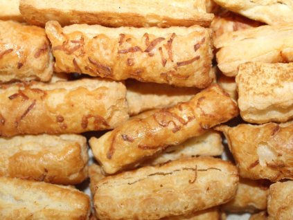 Lístkové tyčinky so syrom 200 g