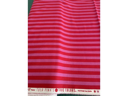 Pruhovaná metráž z kolekce Tula Pink's True Colors Tent Stripe in PEONY