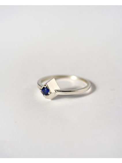 Eliane Ring With Sapphire
