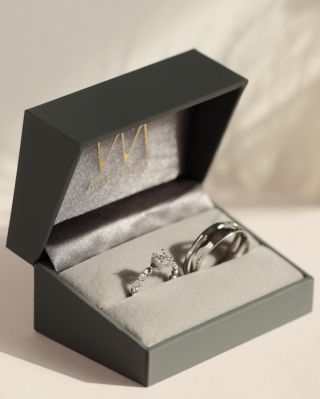 Since the beginning of 2026, we’ve already had the pleasure of working on several pairs of wedding rings. Each pair is...