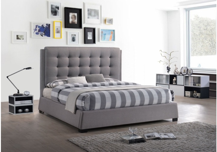 Zaostřeno na záhlaví: nepodceňujte význam čela u nového lůžka