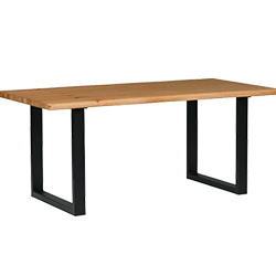 Jídelní stoly s kovovou nohou