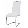 Jídelní židle potažená bílou ekokůží se zdobným prošitím na opěradle
