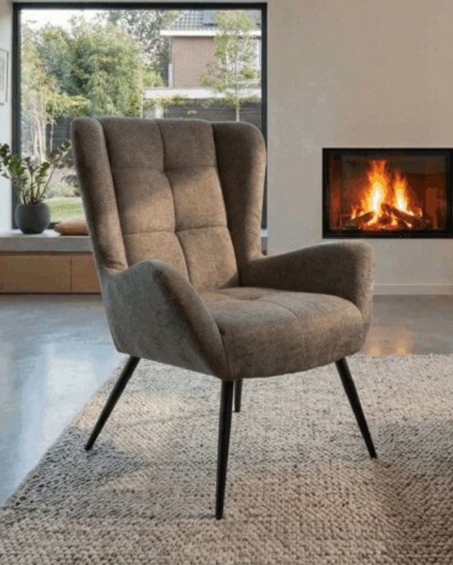 Osobité kousky, útulný charakter ✨ Pohodlnější sezení, lepší vzhled a hned je doma jiná atmosféra. U nás teď najdete...