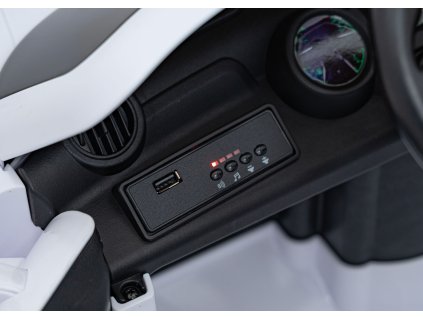 Pojazd RUF CTR3 Biały