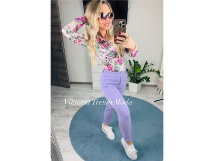 Fialové elastické rifle