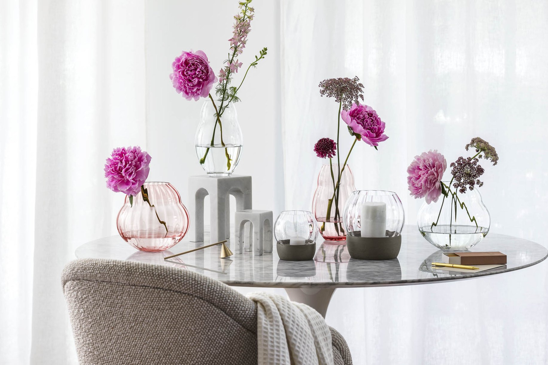 Máj lásky čas: Objavte vázy, v ktorých prekvitne vaša láska ku kvetom