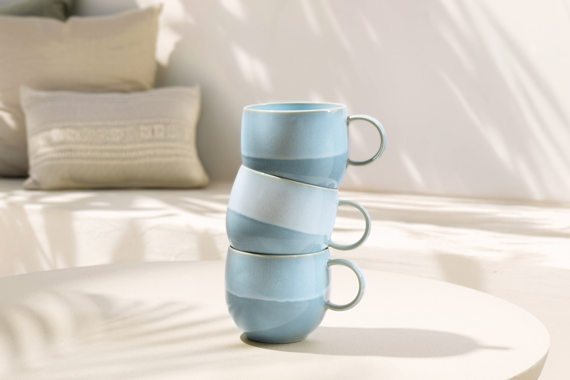 VB_1951929651_Perlemor_Aqua_mono_usp_01_l_1125_org-2