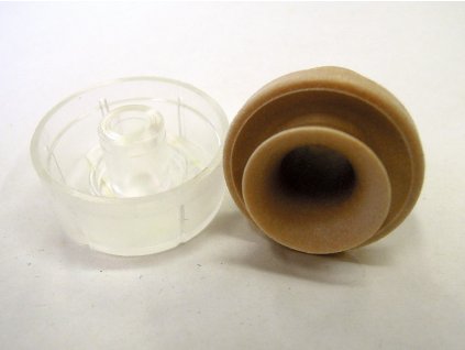 Uzávěr nalévací 30/18x26/17 plast transparentní