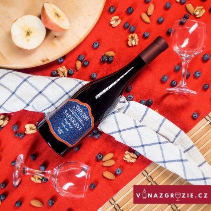červené gruzinské víno koupit