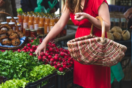 4 důvody, proč vyměnit igelitku za nákupní košík